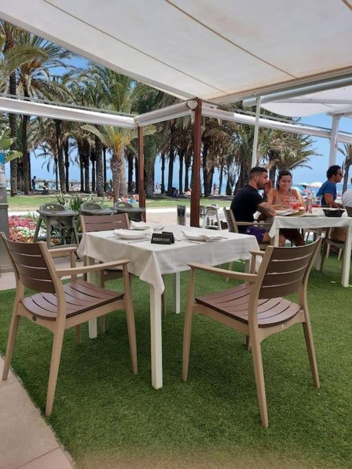 Lux. Frontbeach-Terrace. 5 Pools.Tv. 2 A.C.Netflix Benalmadena Exterior photo