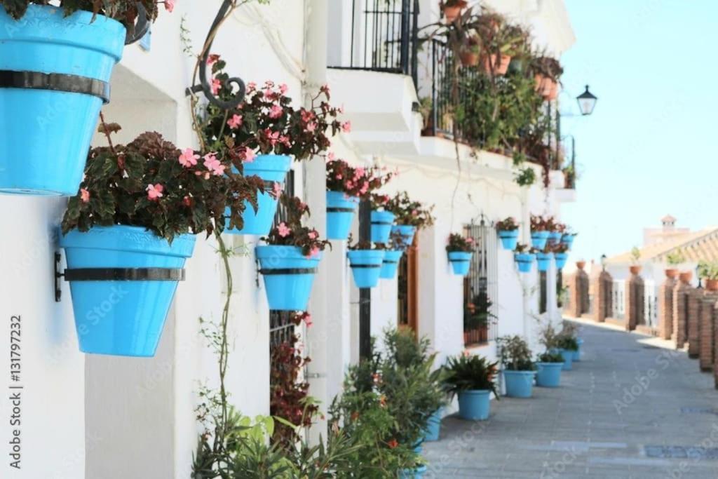 Lux. Frontbeach-Terrace. 5 Pools.Tv. 2 A.C.Netflix Benalmadena Exterior photo